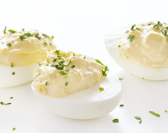 french-onion-deviled-eggs