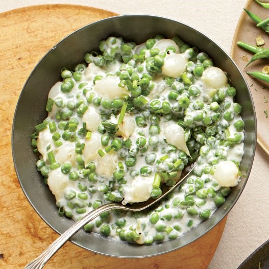 https://www.rachaelraymag.com/recipe/creamed-baby-peas---pearl-onions