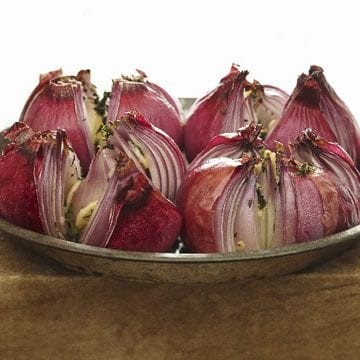 Herb-Seasoned Roasted Red Onions